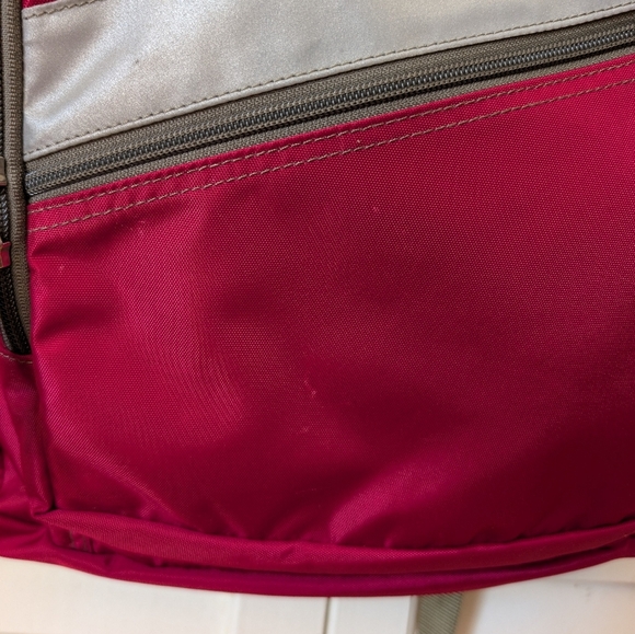 L.L. Bean Red Multi Compartment Backpack - Picture 2 of 10